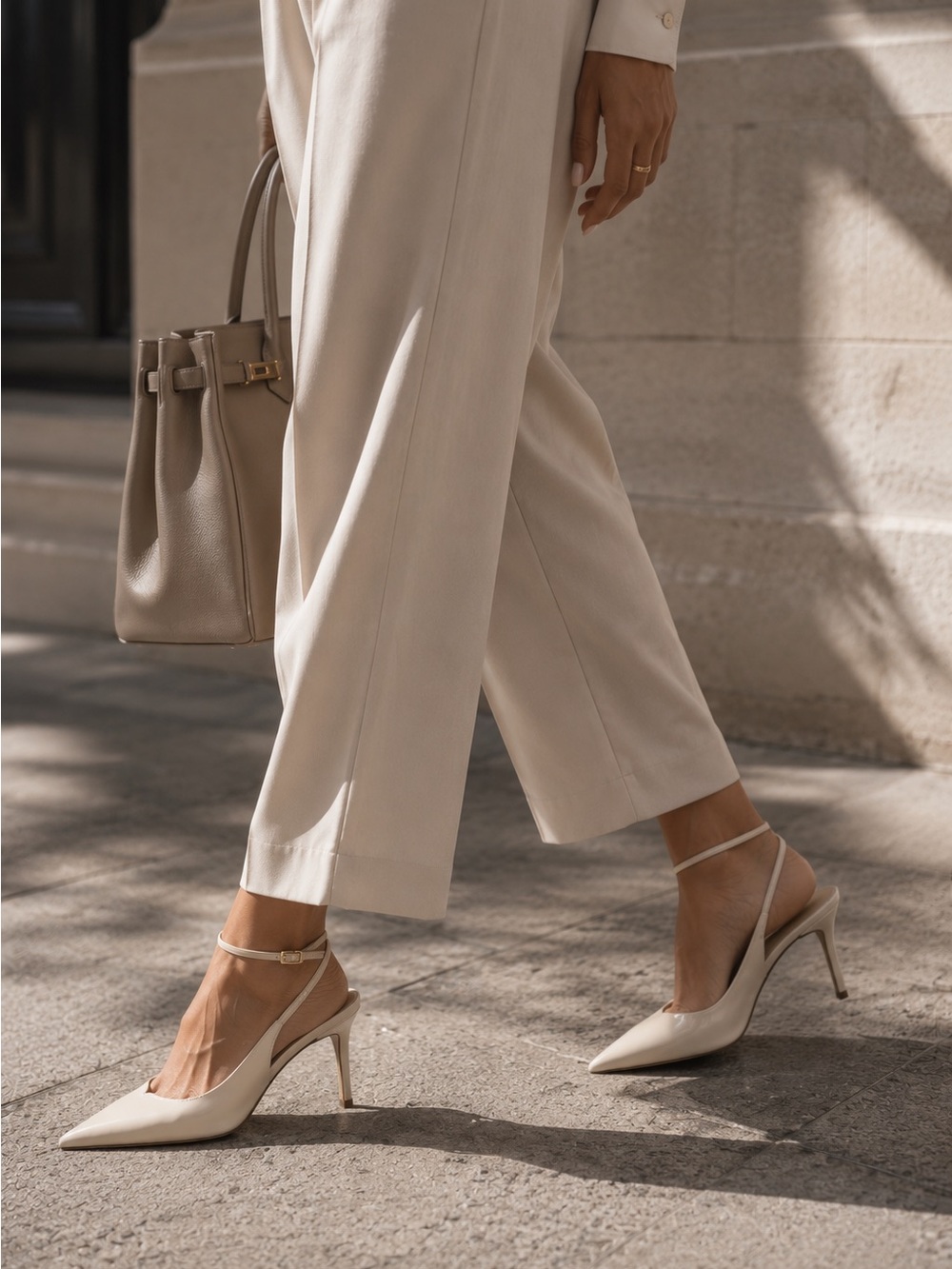 Zara Ivory Slingback Pointed Toe Kitten Heels Size 38 EU 7.5 US NWT